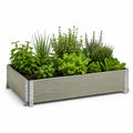 Bac à fleurs rectangulaire en WPC gris sauge avec renforts métalliques d’angle et structure à lames horizontales